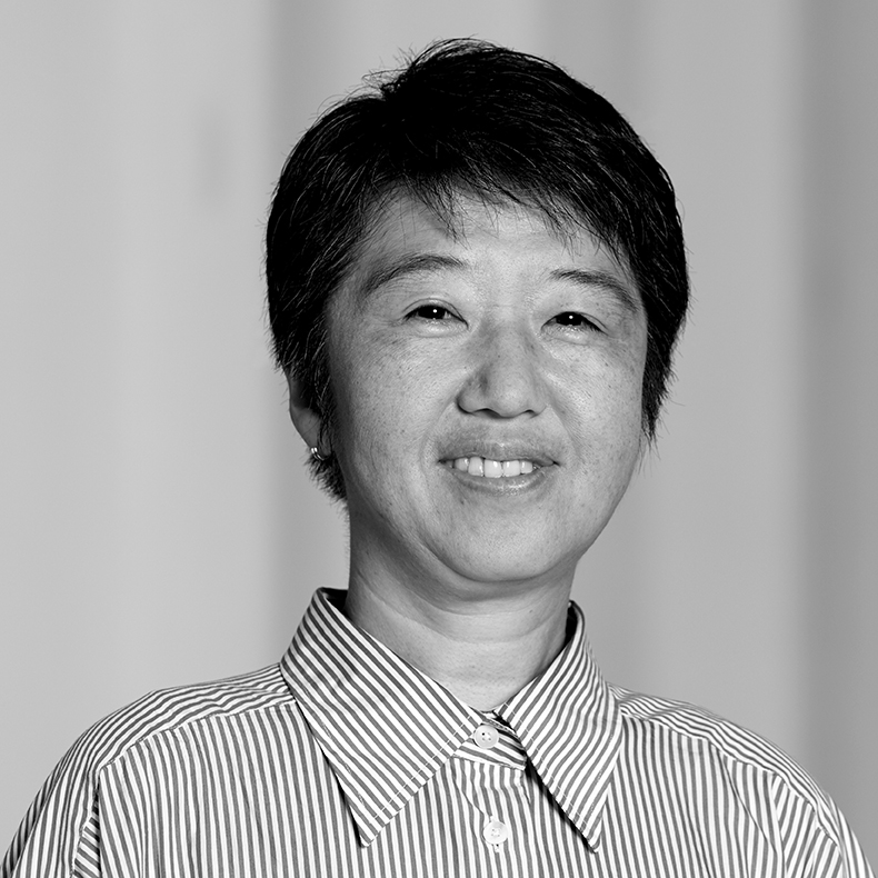 Momoyo Kaijima (Chairwoman)