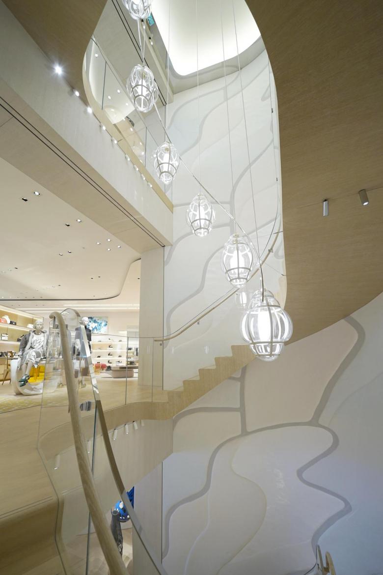 Gallery of Louis Vuitton Opens New Flagship Store in Osaka Designed by Jun  Aoki and Peter Marino - 5
