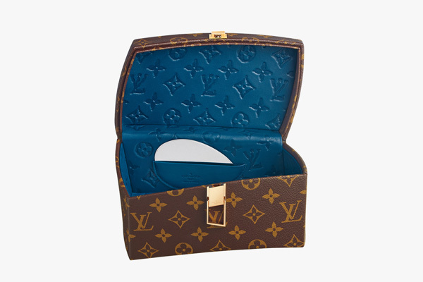 LOUIS VUITTON Monogram Iconoclasts Frank Gehry Twisted Box