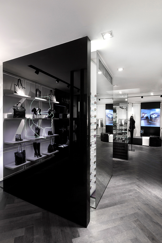 KARL LAGERFELD new concept plajer + franz studio